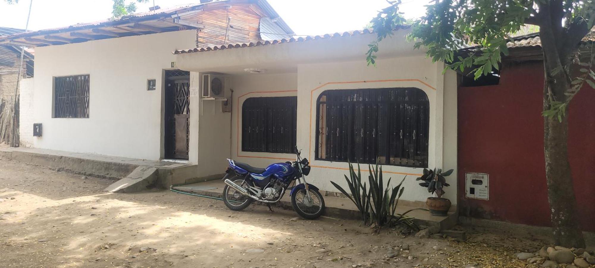 Hostal Villa Del Rio Las Brisas Villavieja Exterior foto
