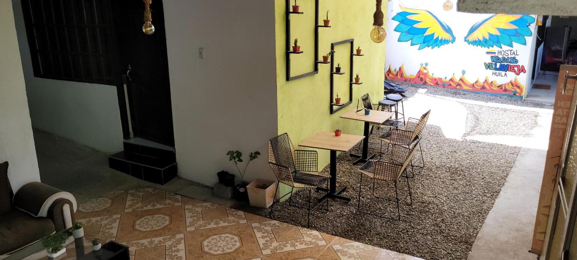 Hostal Villa Del Rio Las Brisas Villavieja Exterior foto